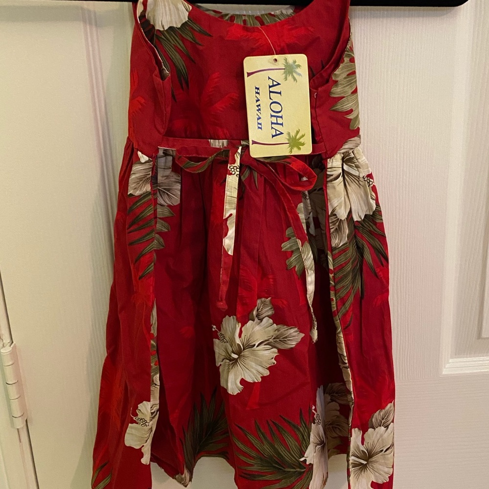 Girl’s Hawaiian Dress - Picture 3 of 4